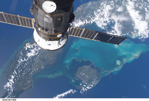Progress 22 Spacecraft docked to the ISS during Expedition 13