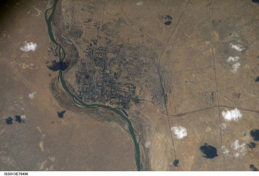 Earth Observations taken by the Expedition 13 crew