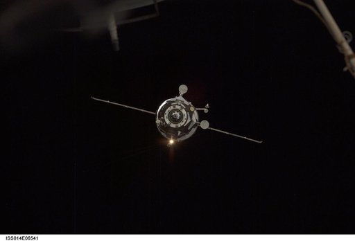 Progress 23 supply vehicle approach