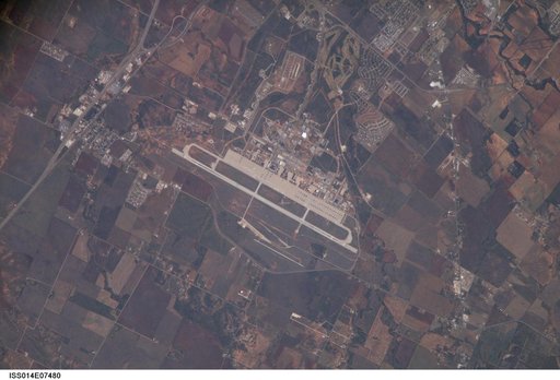 Earth Observations taken by the Expedition 14 crew