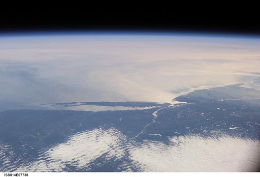 Earth observations taken by the Expedition 14 crew