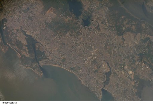 Earth Observations taken by the Expedition 14 crew