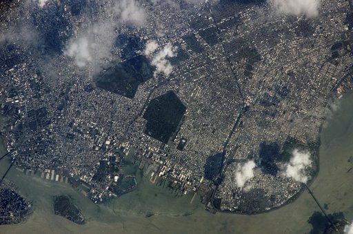 Earth Observations taken by the Expedition 15 Crew