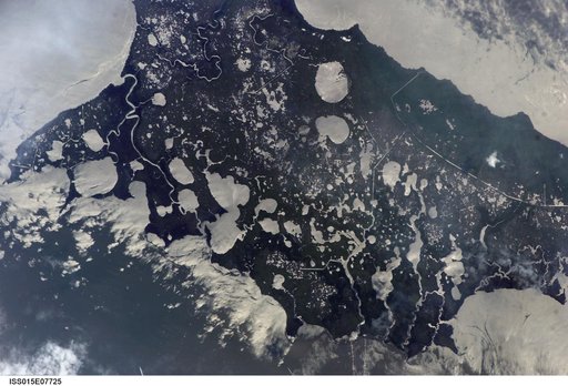 Earth Observations taken by the Expedition 15 Crew