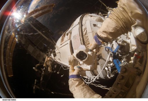 View of Kotov during a session of EVA on Expedition 15
