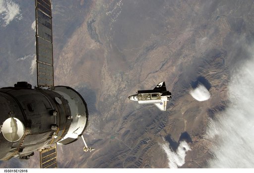 View of Atlantis on approach to the ISS for Expedition 15/STS-117 Joint Operations