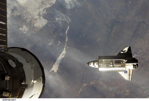 View of Atlantis on approach to the ISS for Expedition 15/STS-117 Joint Operations