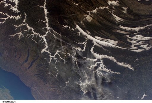 Earth Observations taken by the Expedition 15 Crew