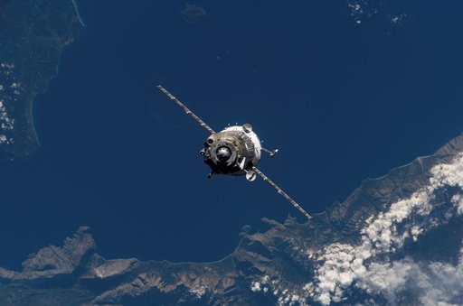 View of the Soyuz TMA-11 on approach to the ISS