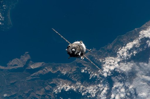View of the Soyuz TMA-11 on approach to the ISS