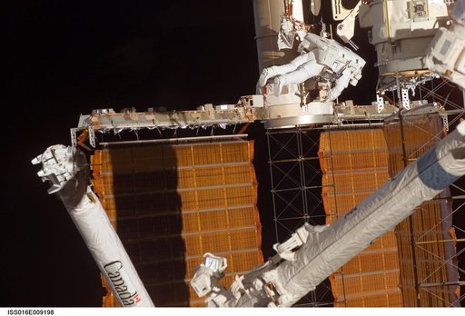 Wheelock during Expedition 16/STS-120 EVA 4