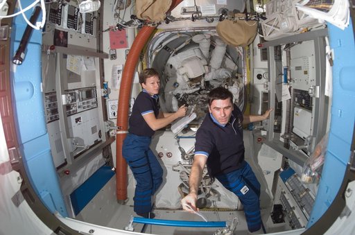 Whitson and Malenchenko in the A/L prior to Expedition 16 / STS-120 EVA 4