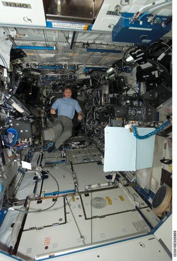 Whitson in US Lab