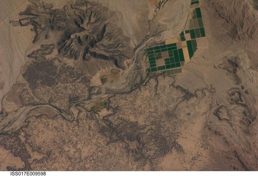 Earth Observations taken by the Expedition 17 Crew