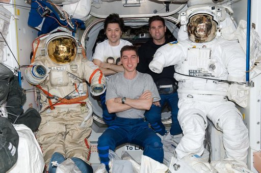 Volkov, Kononenko, and Chamitoff in the Node 1 during Expedition 17