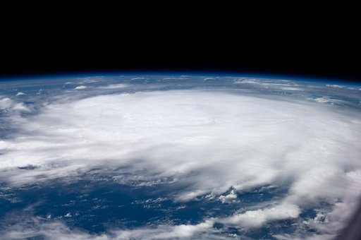 Earth Observations taken by the Expedition 17 Crew