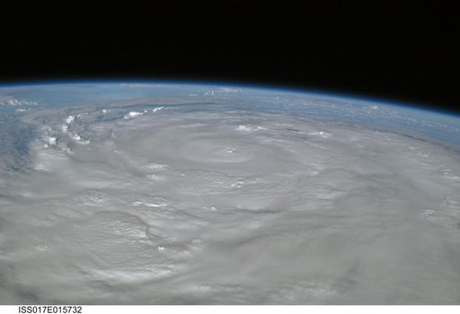 Earth Observations taken by the Expedition 17 Crew