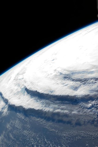 Earth Observations taken by the Expedition 17 Crew
