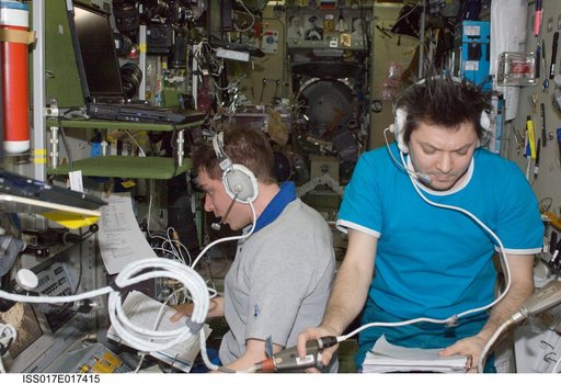 Volkov and Kononenko assisted with the docking of the Progress M-65