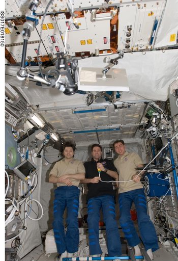 Expedition 17 Crewmembers participate in a Press Conference during Expedition 17