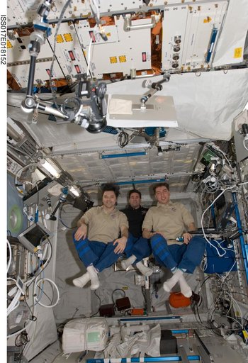 Expedition 17 Crewmembers participate in a Press Conference during Expedition 17