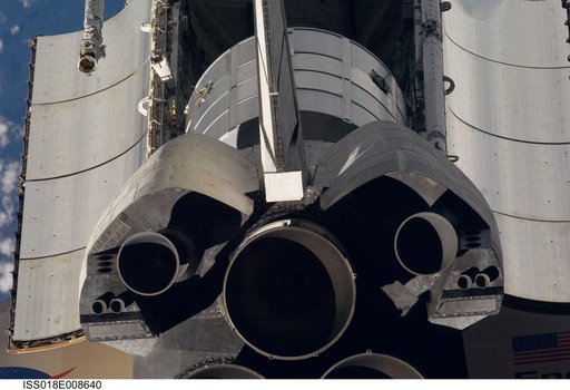 400mm Mapping Sequence performed during the STS-126 R-Bar Pitch Maneuver