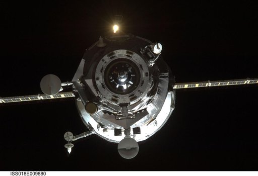 ISS Expedition 18 Progress 31P Approach