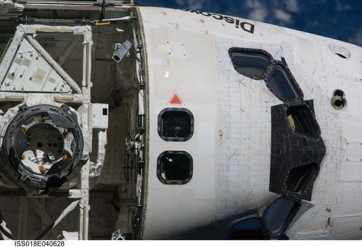 800mm Mapping Sequence performed during the STS-119 R-Bar Pitch Maneuver