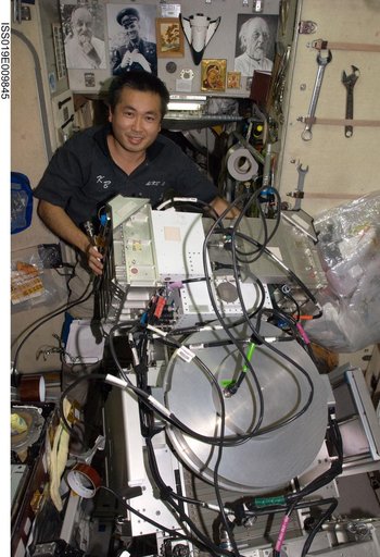 Wakata with TVIS in Service module