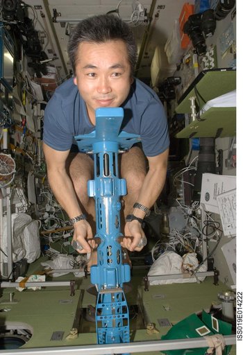 PZEh-MO-8/Body Mass Measurement in Service Module
