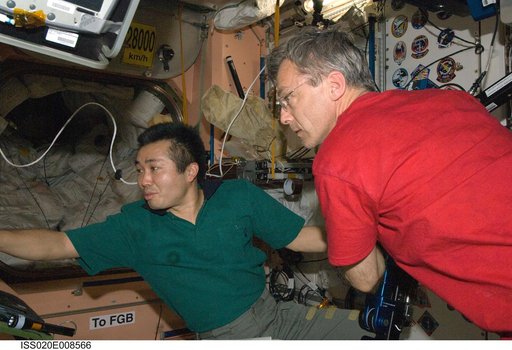 iss020e008566