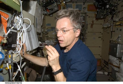 Thirsk on HAM radio in SM
