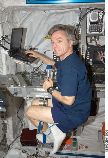 SLAMMD (Space Linear Acceleration Mass Measurement Device) payload
