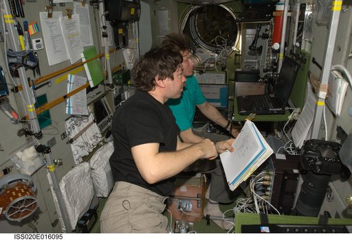 Preparations for TMA-14 docking
