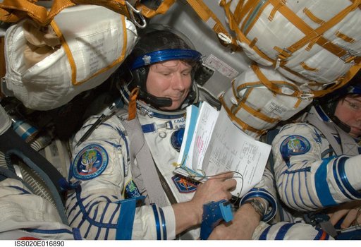 Padalka during  Soyuz TMA-14 relocation