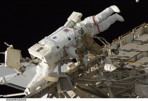 iss020e022005