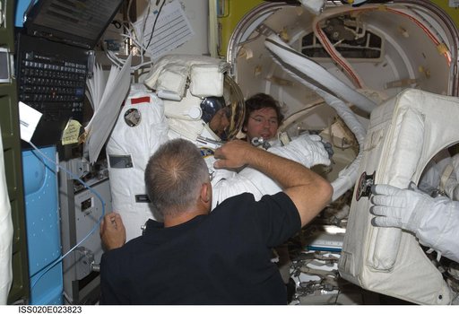 iss020e023823