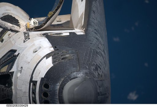 800mm Mapping Sequence performed during the STS-128 R-Bar Pitch Maneuver