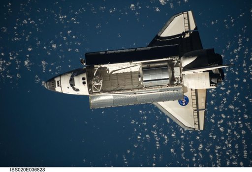 STS-128 approach to ISS