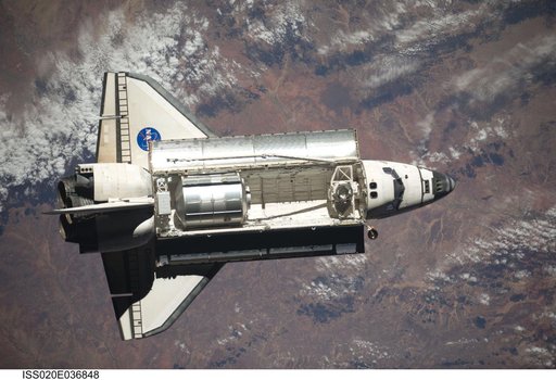 STS-128 approach to ISS