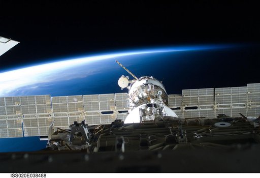 iss020e038488