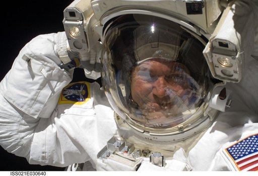 View of STS-129 MS3 Foreman during EVA2