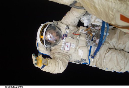 Suraev works to setup the Mini-Research Module 2 (MRM2) during EVA 24