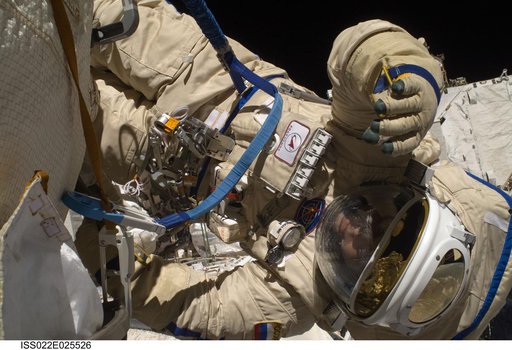 Suraev works to setup the Mini-Research Module 2 (MRM2) during EVA 24