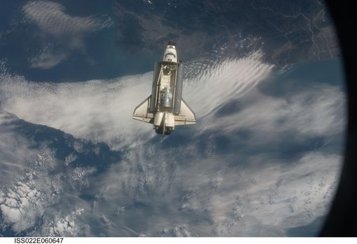 Space Shuttle Endeavour Arrival to the ISS during Expedition 22