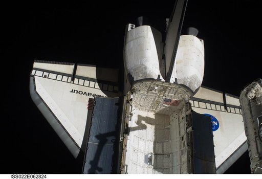 EVA 1 during Expedition 22