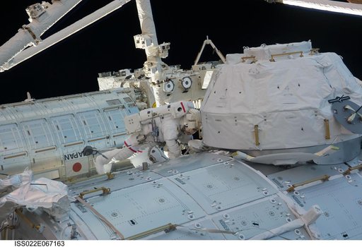 Behnken during EVA-3