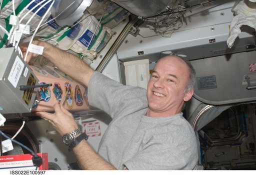 Williams in the Node 1 during Expedition 22