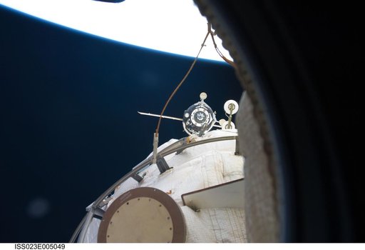 Soyuz TMA-16/20S Separation