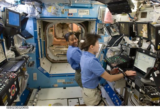 Wilson and Yamazaki in US Lab
